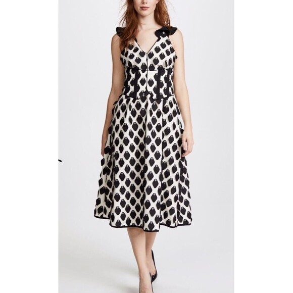 NWT. $580 Self-Portrait 3D Petal Midi Dress UK 6 / US 2